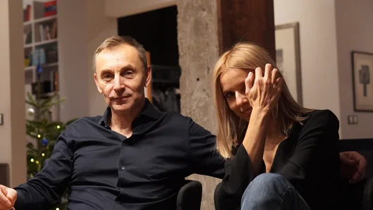 ЖИВОТЪТ И ДРУГИ НЕЩА Е52