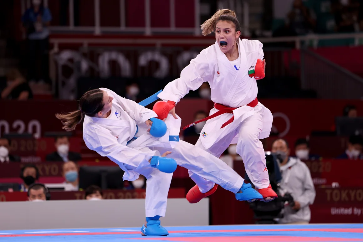 Защо Олимпиадата в Париж 2024 изключи карате, но добави турнир по брейк денс