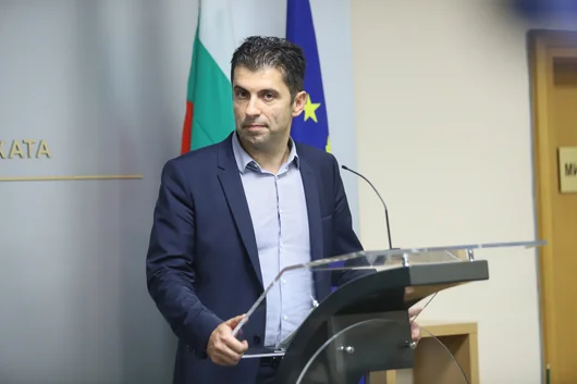 Новото ръководство на ББР най-накрая е вписано, бившите шефове взимали по 60 хил. лв. на месец