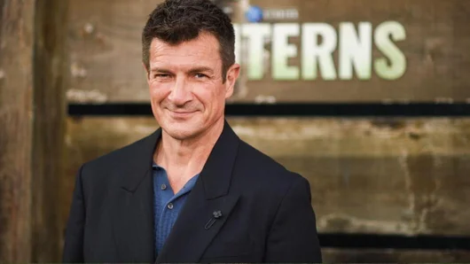 Нейтън Филиън: "Фенери" предлага нещо по-голямо и по-различно от познатите сериали за супергерои