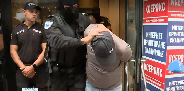 Осем души са задържани в София при опит за имотна измама с фалшиво завещание