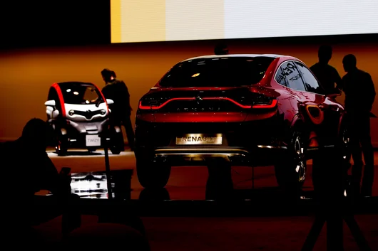 Renault спря завода си в Москва - последният голям автопроизводител в Русия