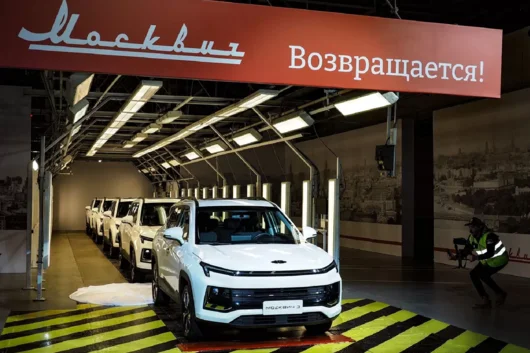 Москвич 3е е по-скъп за руснаците, отколкото Tesla Model 3 за американците