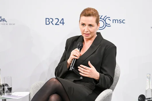 Дания предоставя цялата си артилерия на Украйна: „Русия дестабилизира западния свят от много ъгли"