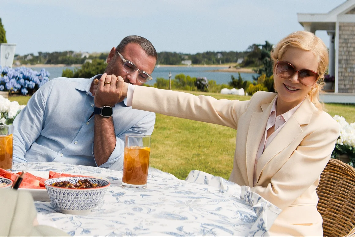 The Perfect Couple по Netflix