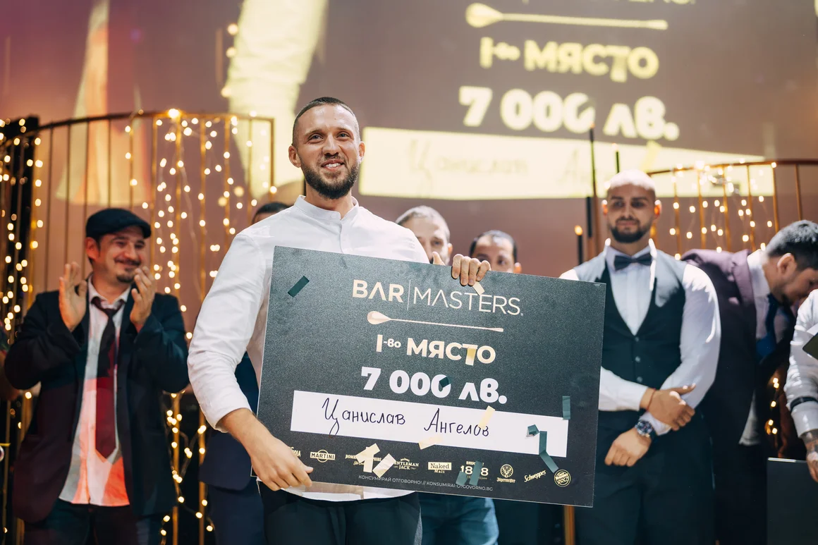 Цанислав Ангелов се отличи сред 150 професионални бармани и спечели титлата Бар Мастър на България 2024