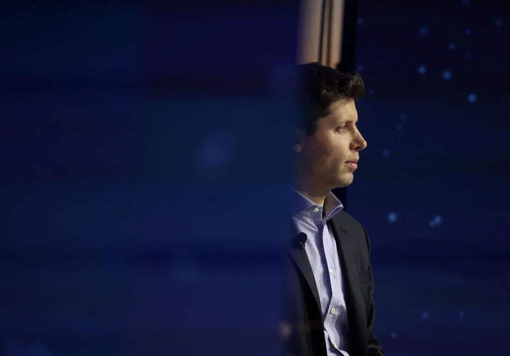 3 оставки за един ден в OpenAI: Кой всъщност контролира компанията зад ChatGPT?