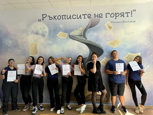 26 ученици се превърнаха в „Поети без граници“