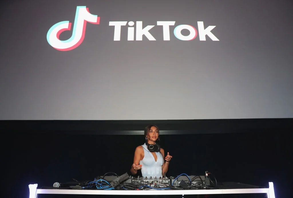 TikTok отива на съд в САЩ заради таргетирането на деца с недопустими клипове