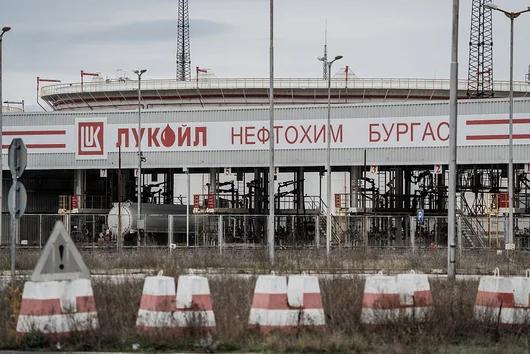КС отмени правото на държавата да продаде "Лукойл" без съгласие на собственика