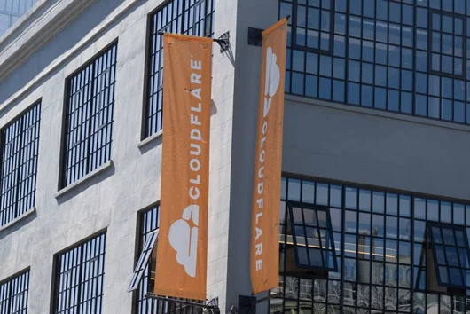 ChatGPT, X, Canva и десетки медии спряха заради мащабен срив при Cloudflare