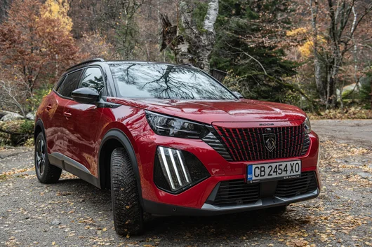 Peugeot 2008 - модерният автомобил, който допълва ежедневието със стил и без претенции