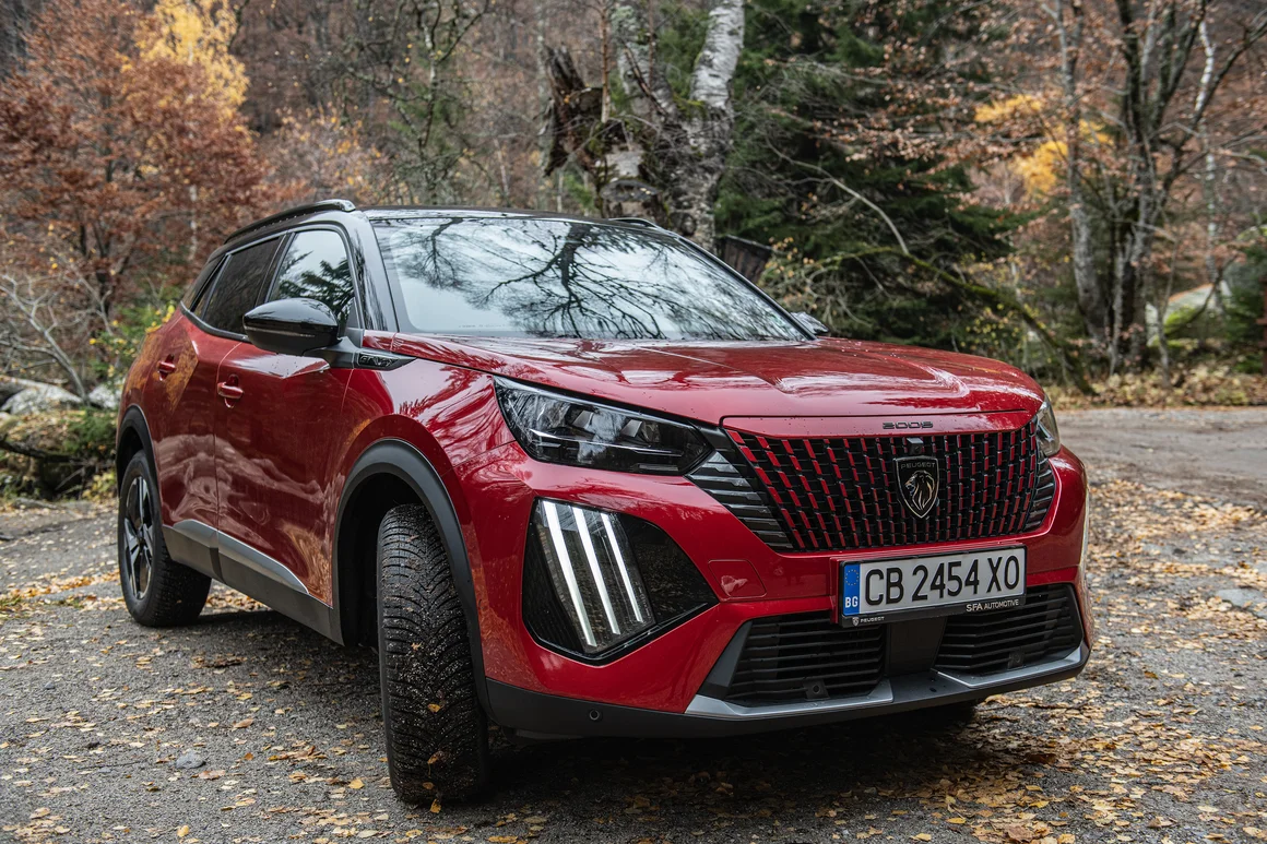 Peugeot 2008 - модерният автомобил, който допълва ежедневието със стил и без претенции
