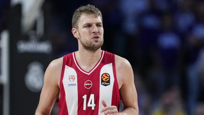 Александър Везенков стана MVP на Евролигата за месец януари