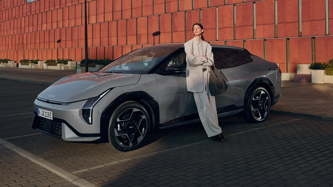 3. Kia EV4 - 208 точки