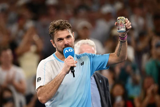 Наздравица с бира, рекорд на Джокович и контузия на Осака на Australian Open