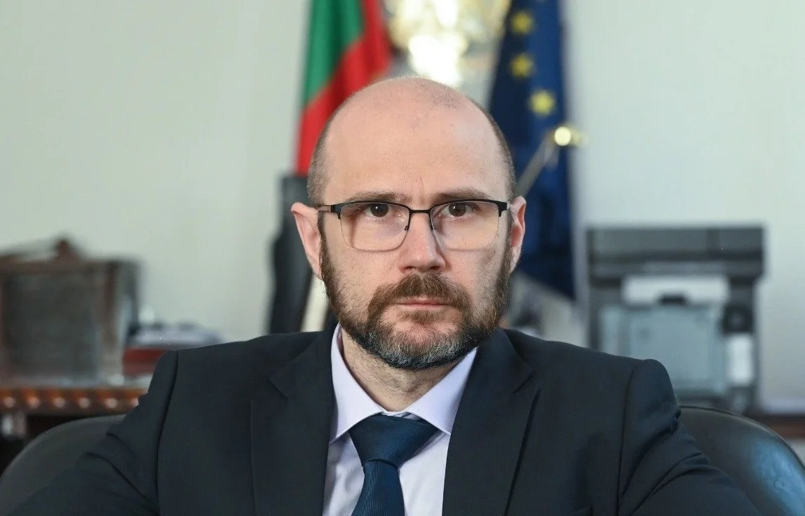 Янкулов поиска Сарафов да бъде отстранен заради дисциплинарни нарушения