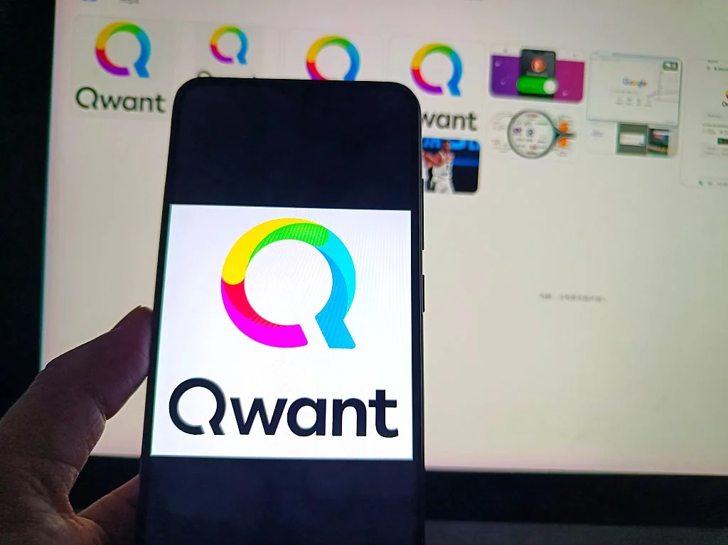 Европарламентът преминава от Google към френската търсачка Qwant
