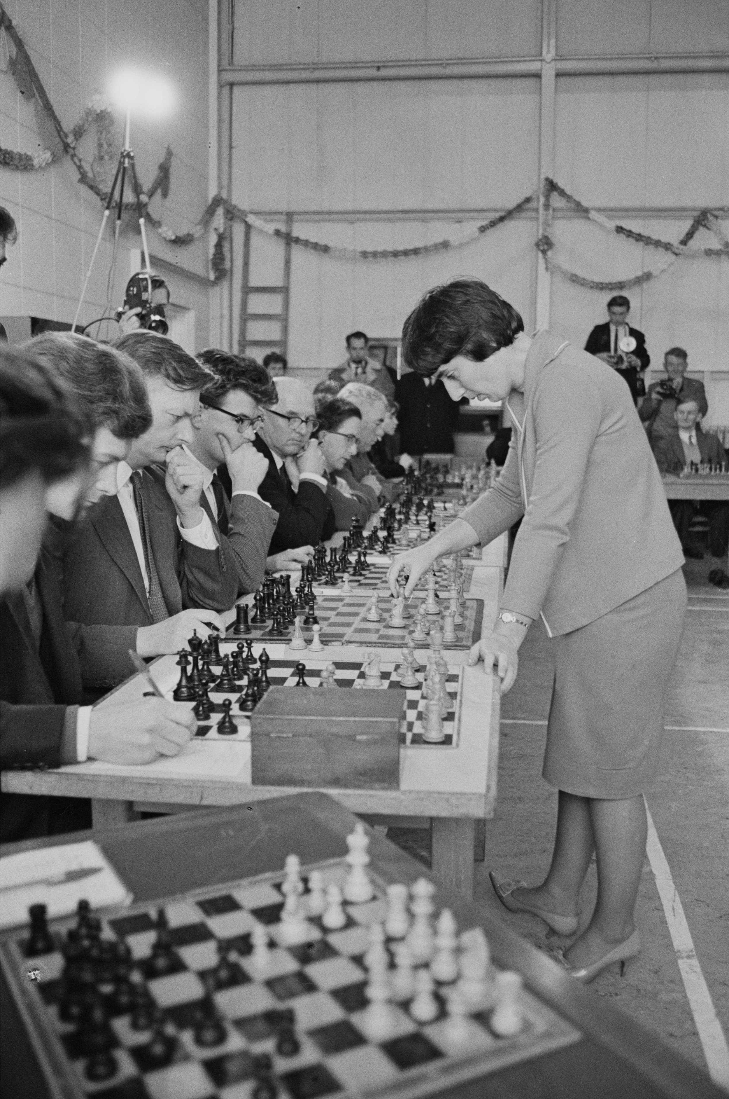 Легенда на шахмата съди Netflix за 5 млн. долара заради The Queen's Gambit