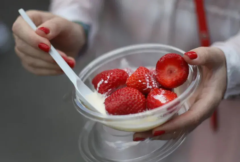 Ягоди със сметана на Уимбълдън 
