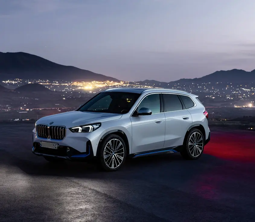 BMW iX1