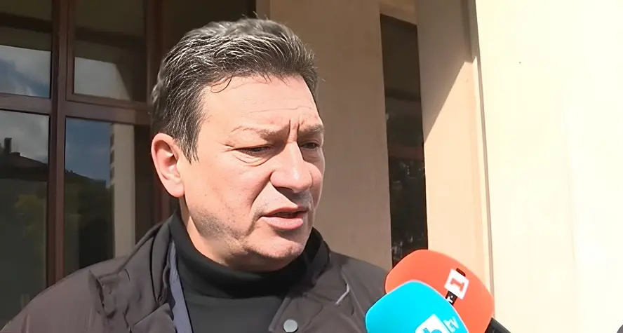Николай Савов, стопкадър